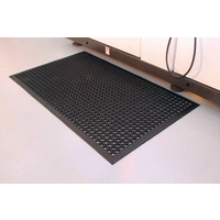 Arbeitsplatzbodenbelag Fertigmatte L1500xB900xS10mm schwarz Gum.COBA Arbeitsplatzbodenbelag Fertigmatte L1500xB900xS10mm schwarz Gum.COBA