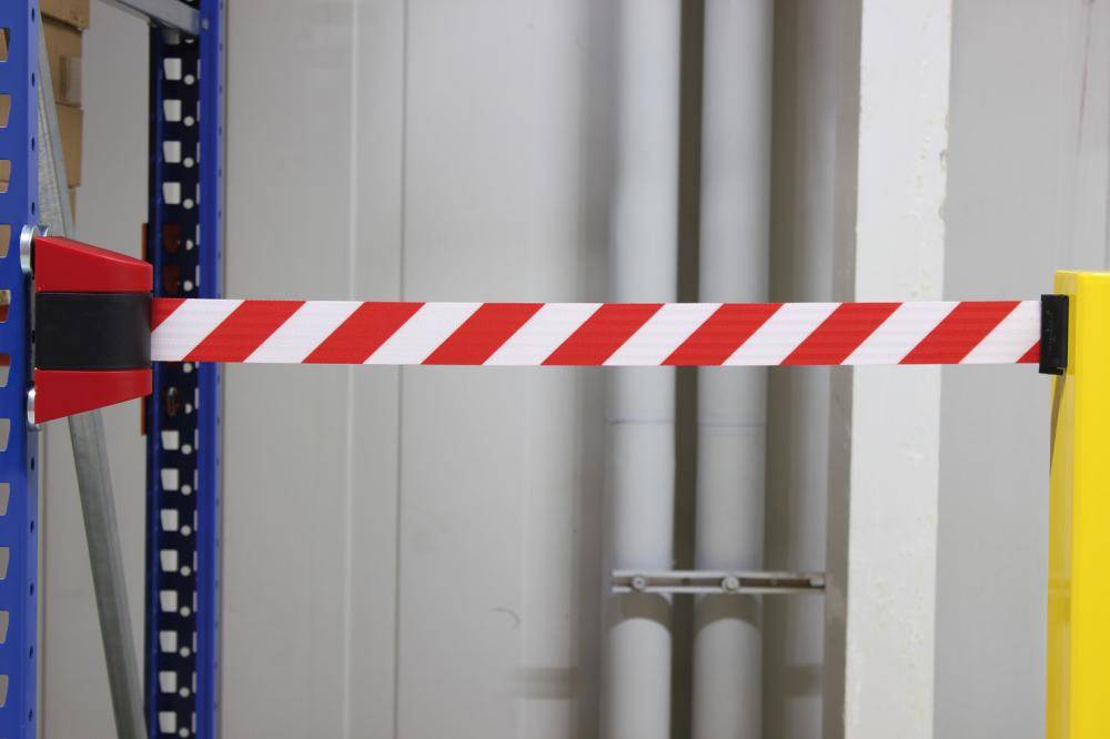 Gurtband mit magnetischer Befestigung L4,6 m xB50 mm rot/schwarz