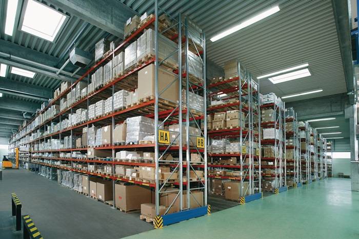 Holm 2700mm Holmtyp HN 85/15 rotorange ku.-besch.