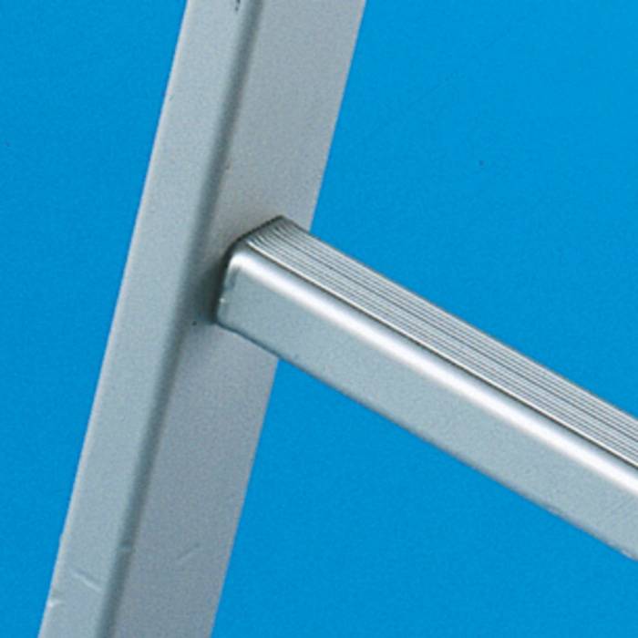 Steigleiter Steig-H.9,3m einzügig Alu.elox. L.(inkl.Ausstiegsholm)10,7m Zarges