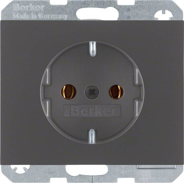 Berker SCHUKO-Steckdose 41157006