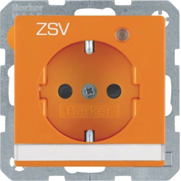 Orange Berker ZSV Steckdose mit weißer Grundplatte und zentral angeordneten Steckerlöchern auf einem Metallmontagegerüst.