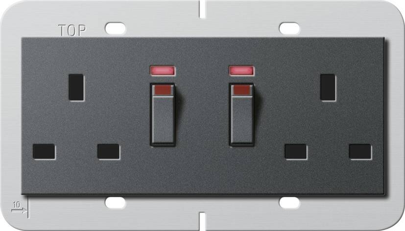 Gira Doppelsteckdose 13A 278428