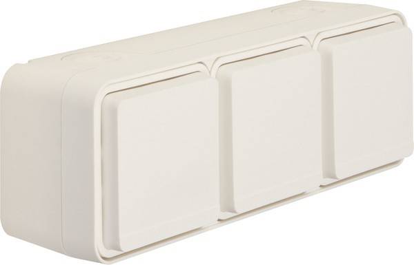 Berker 3fach-Steckdose pws 6768833512