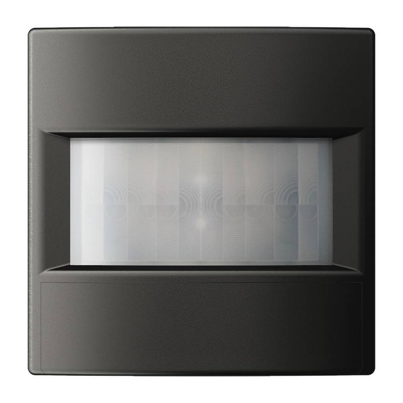 Schwarze quadratische Bewegungsmelder oder Wandleuchte mit mattiertem Mittelpanel und mattem Gehäuse.