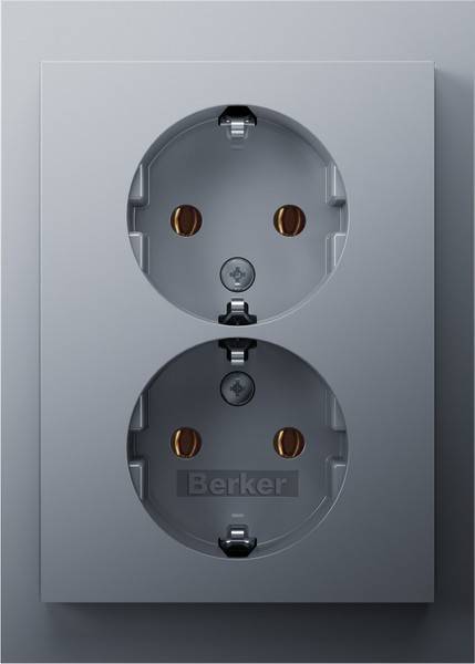 10 Stk. Berker Doppelsteckdose SCHUKO 47747003