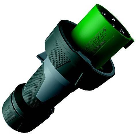 Grüner und schwarzer industrieller Elektrostecker auf weißem Hintergrund gezeigt.