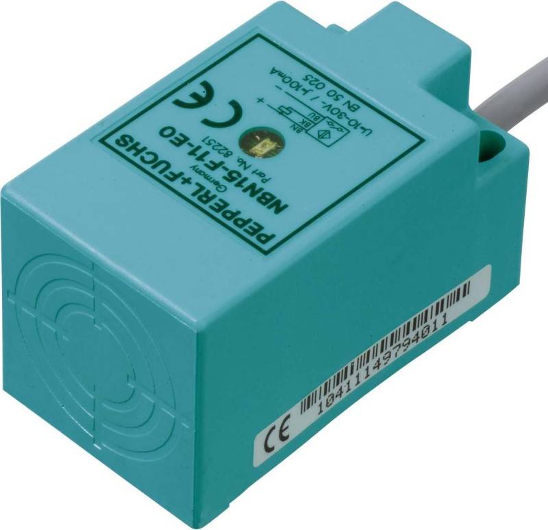 Pepperl+Fuchs Fabrik Sensor,ind.,30x52.5,Kabel NBN15-F11-E2