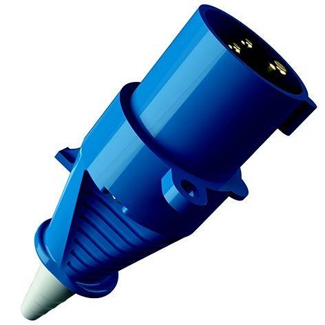 Blauer industrieller Elektrostecker mit weißer Spitze, diagonal auf weißem Hintergrund dargestellt.