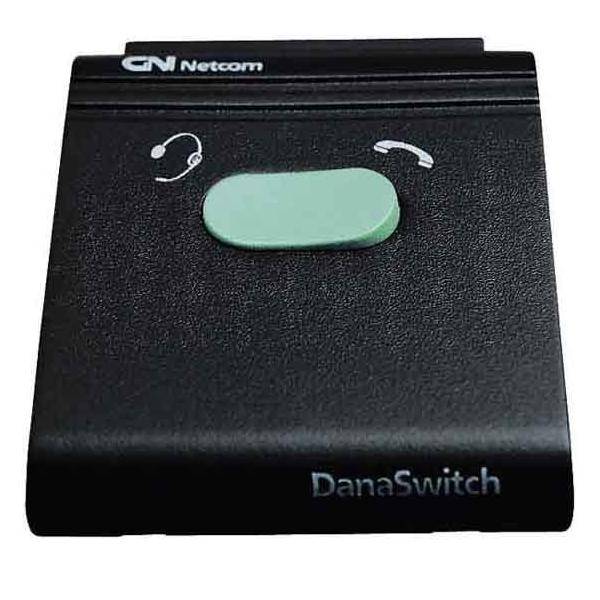 Schwarzer GN Netcom DanaSwitch mit einem zentralen grünen Knopf, der Headset- und Telefonicons zeigt, zum Umschalten von Audiogeräten.