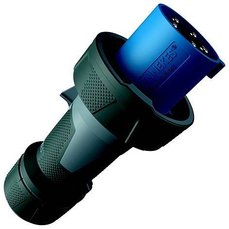 Blauer und schwarzer Stecker-Adapter für Industrie-Elektrokabel auf weißem Hintergrund gezeigt.