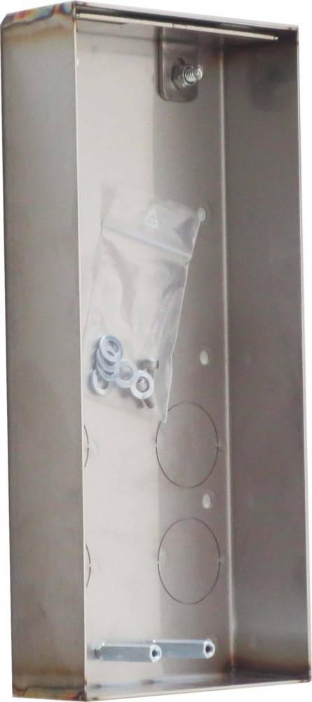 Eine Metall-Elektro-Anschlussdose mit einem Plastikbeutel, der Befestigungsschrauben und Unterlegscheiben im Inneren enthält.