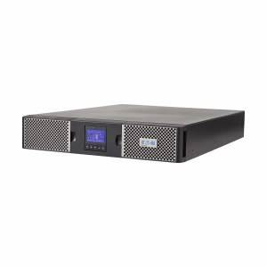 Ein schwarzes Eaton USV-Gerät mit digitaler Anzeige und zwei Lüftungspanels, das zum Schutz elektronischer Geräte vor Stromstörungen verwendet wird.
