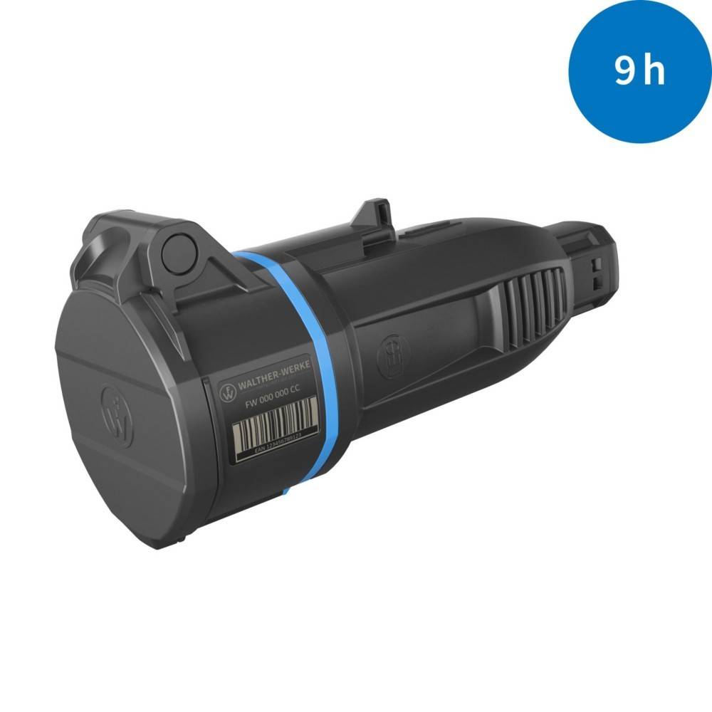 Schwarze wiederaufladbare Batterie mit blauem Etikett, Modell PB 18650HK-ICR, die eine Laufzeit von 9 Stunden in einem blauen Kreis anzeigt.