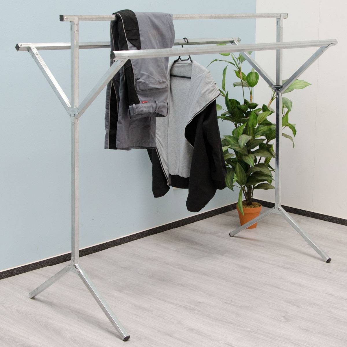 klappbarer Kleiderständer 3 Aufhängestangen Garderobenständer Wäscheständer 150cm lang Mehrzweckstand 100% Metall Silber