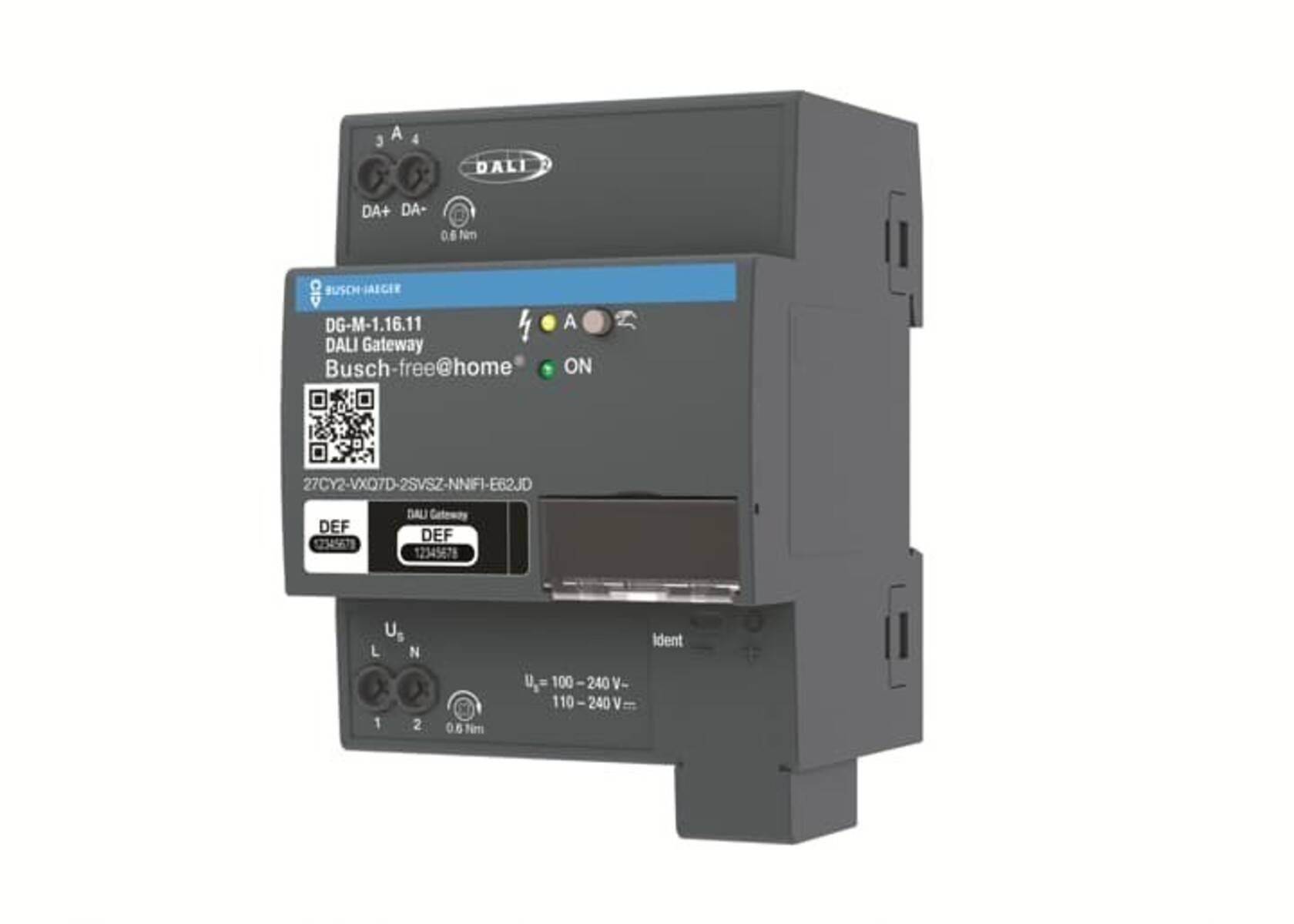 Nahaufnahme eines schwarzen Busch-free@home DALI-Gateway-Moduls mit Anzeigelampen, QR-Code und Anschlussklemmen-Beschriftungen, auf weißem Hintergrund dargestellt.
