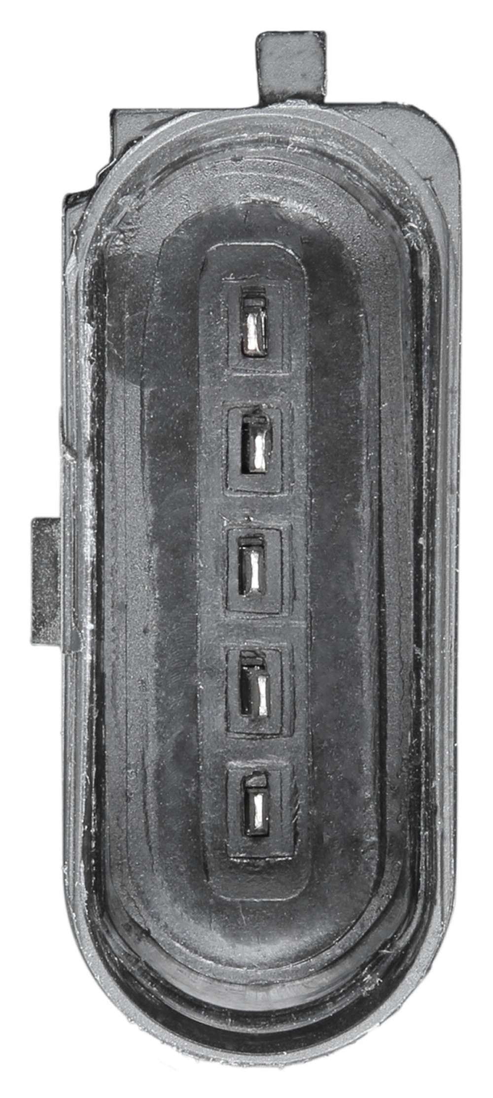 HELLA 2SK 012 248-061 Heckleuchte - Glühlampe - äusserer Teil - rechts - für u.a. Audi (Faw) A4L (B9