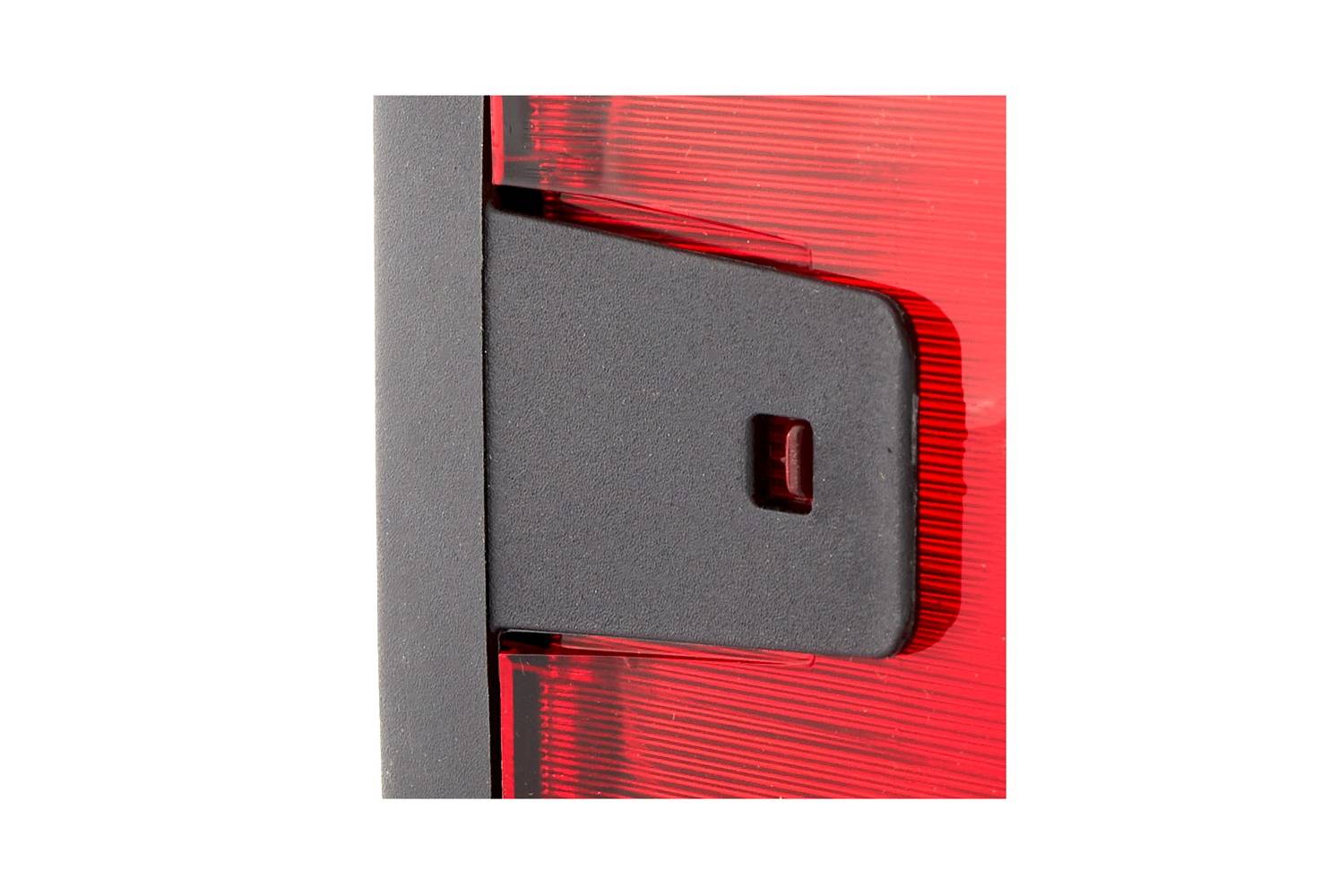 HELLA 2VP 006 040-301 Heckleuchte - 12/24V - Anbau - rechts