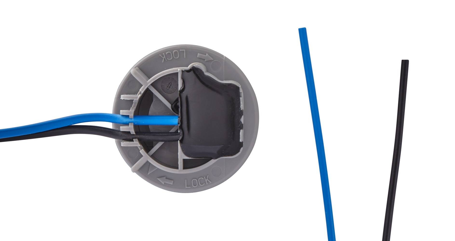 HELLA 2ZR 008 805-041 Rückfahrleuchte - 12/24V - Einbau