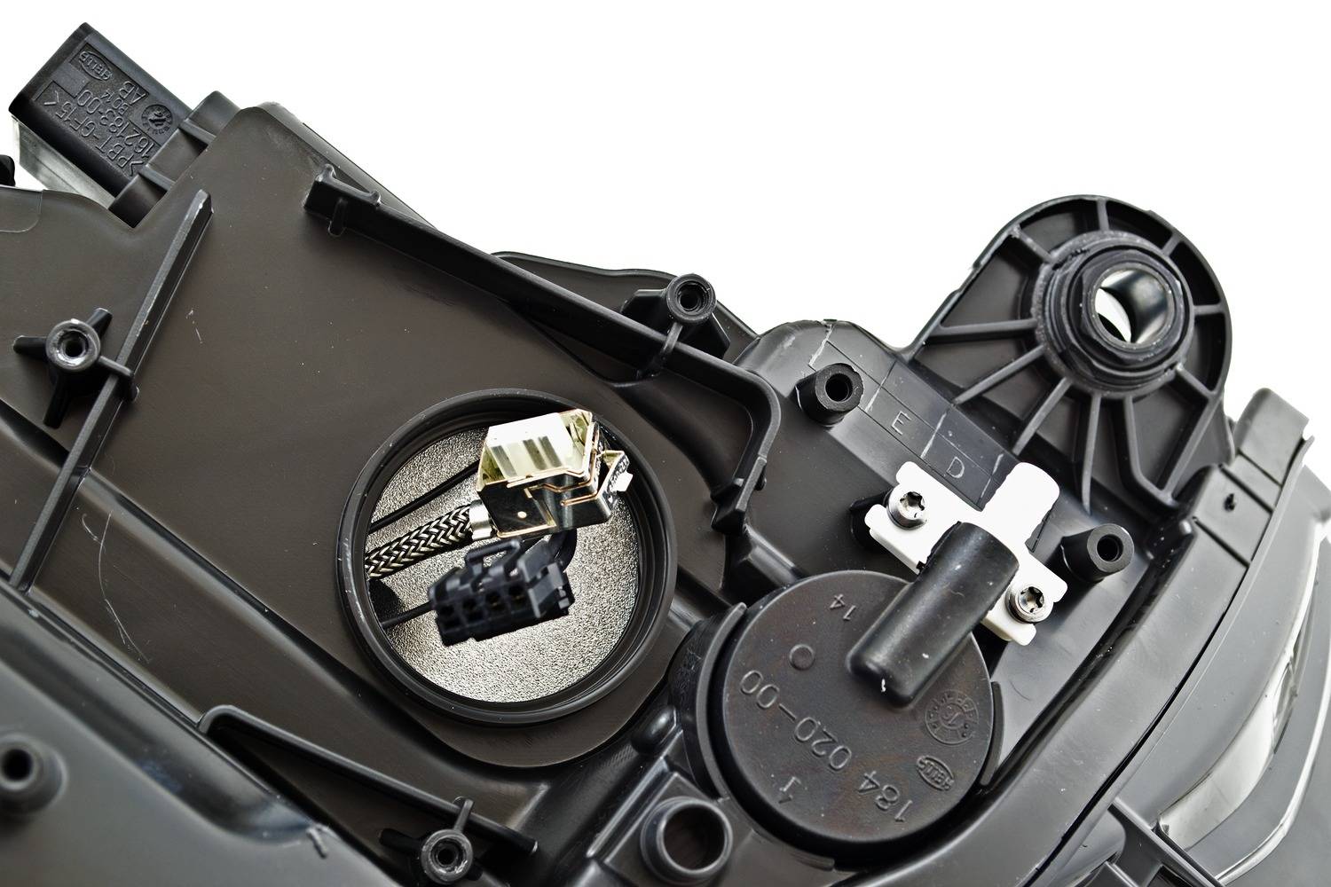 HELLA 1EL 010 740-351 Bi-Xenon/LED-Hauptscheinwerfer - links - für u.a. Audi (Faw) A3 Limousine (85S