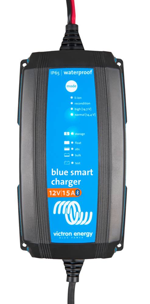 Blue Smart IP65 Charger 12/15(1) 230V CEE 7/16 Retail