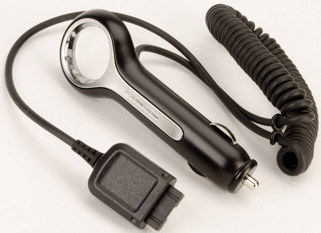 Motorola Stromadapter zur Verwendung mit Fahrzeugen MXP600 MPT3550 MTP6650 NNTN8040A