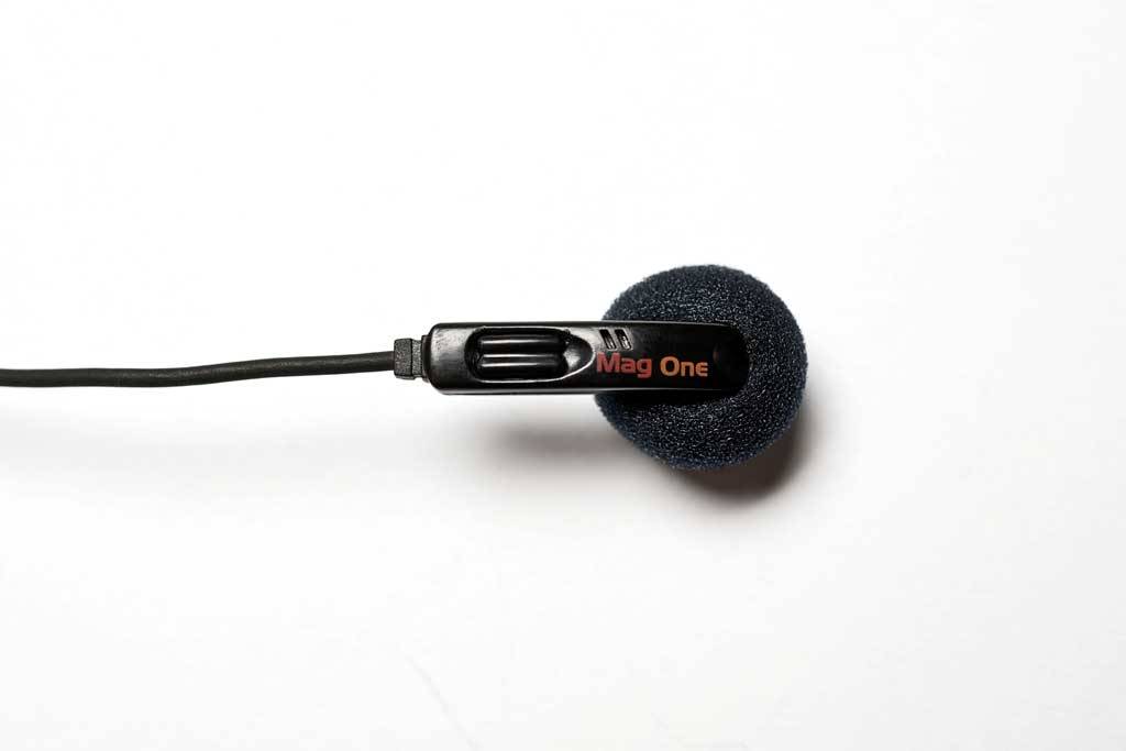 Ohrstecker mit Mikrofon und PTT Taste im Kabel PMLN6069A