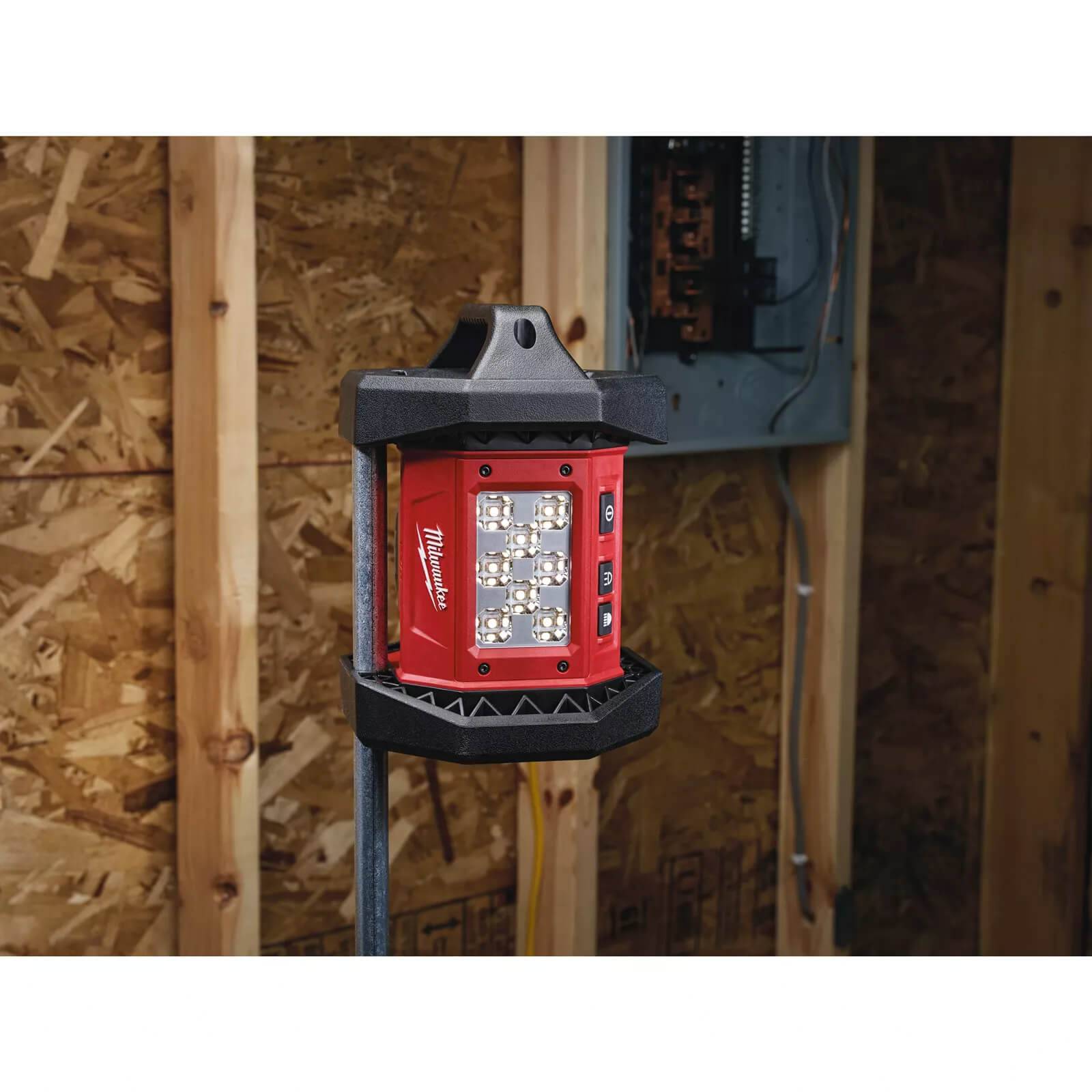 Milwaukee LED-Akku-Flutlichtstrahler M18 AL-0, Baustellenstrahler, Leuchte, 18V