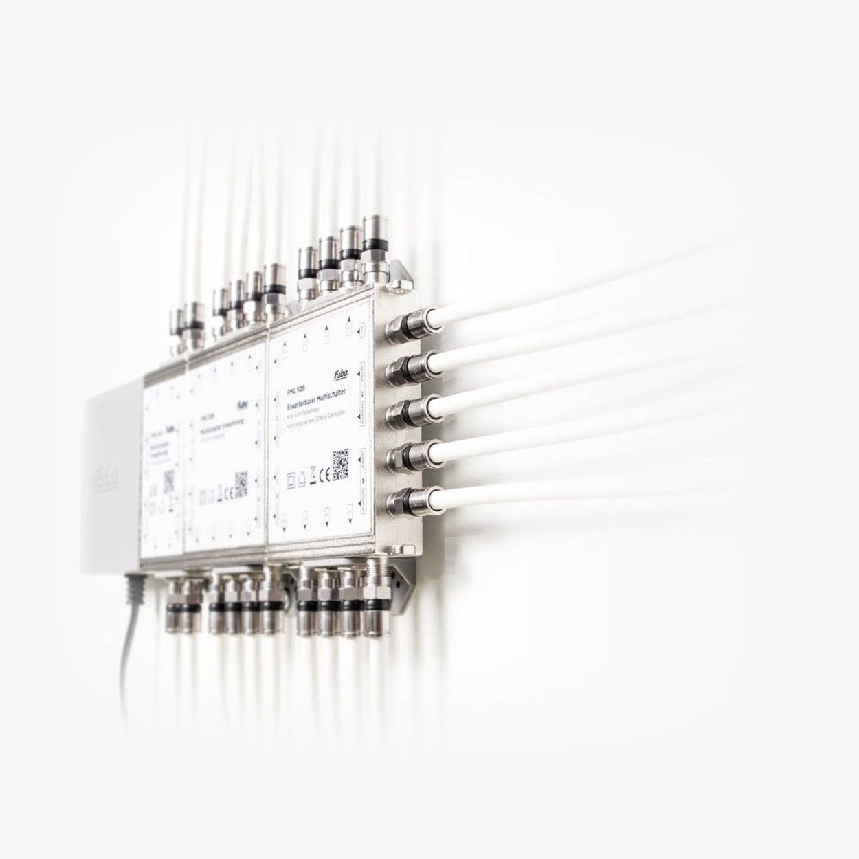 Fuba FMG 508 5/8 Multischalter 8 Teilnehmer 1 Satellit erweiterbar bis 48 Teilnehmer Satelliten TV FULLHD 3D 4k UHD HDR