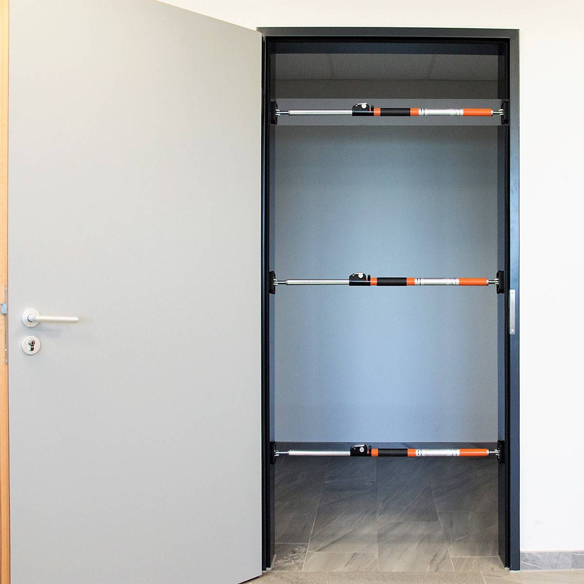 SCHMIDT security tools 2x Türspanner Zargen-Zwinge Zargenspanner Türspreize Tür-Einbau Teleskop-Spanner stufenlos verstellbar 65-115 cm