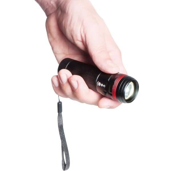 LED-Taschenlampe 10,5cm 3W bis zu 150m