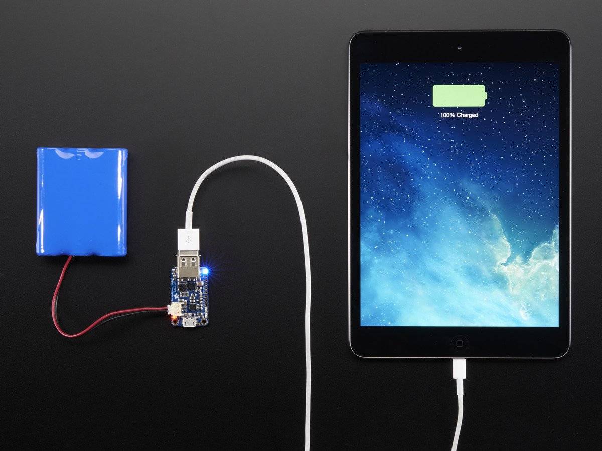 Adafruit PowerBoost 1000 Charger - Rechargeable 5V Lipo USB Boost @ 1A - 1000C for 3.7V LiIon/LiPoly Battery 2465