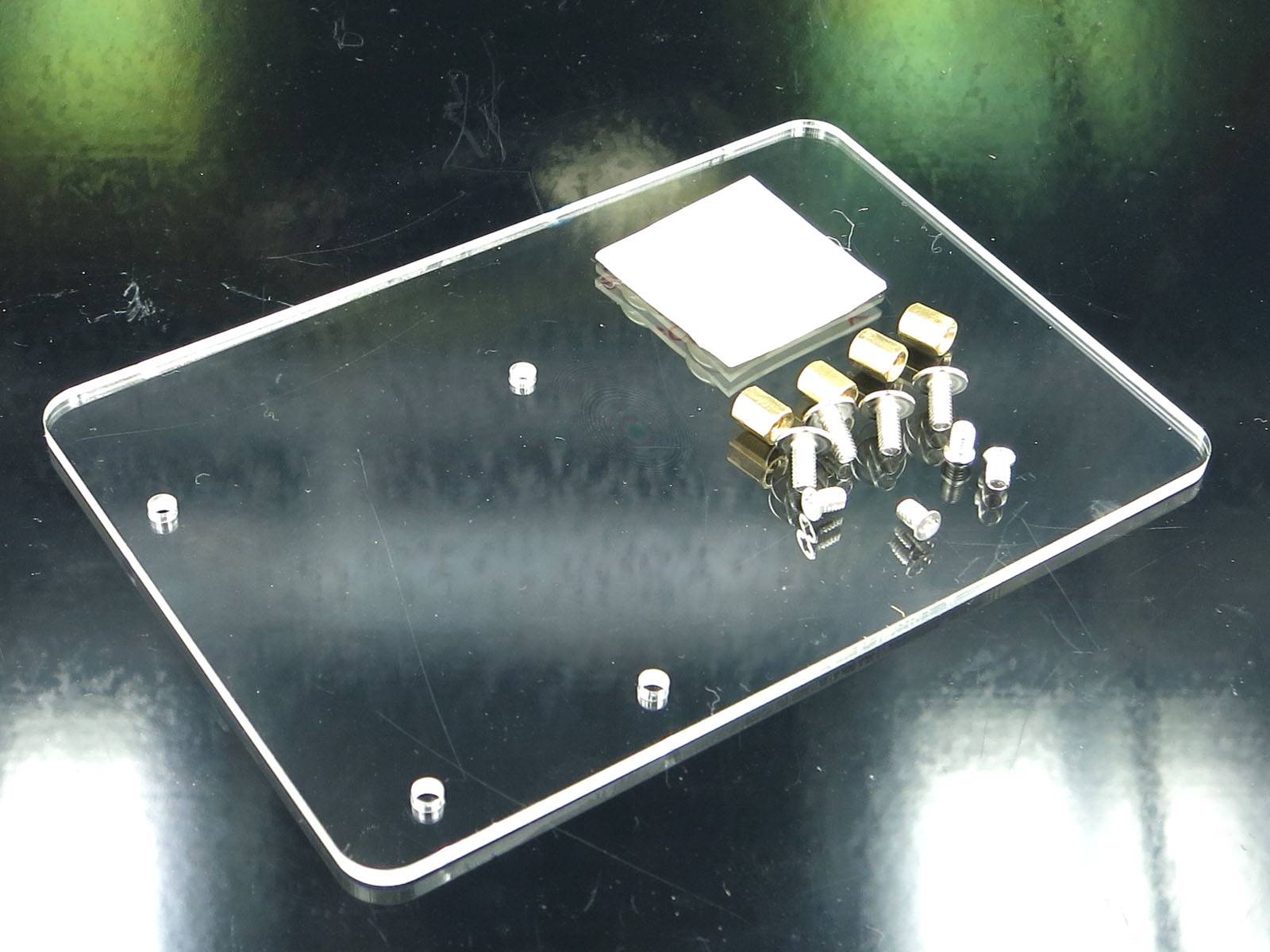 Easy-to-assemble Acrylic Base Compatible with Arduino Uno R3