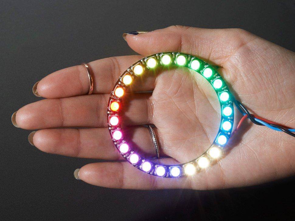 Adafruit NeoPixel Ring - 24 x 5050 RGBW LEDs mit integrierten Treibern, natürliches Weiß