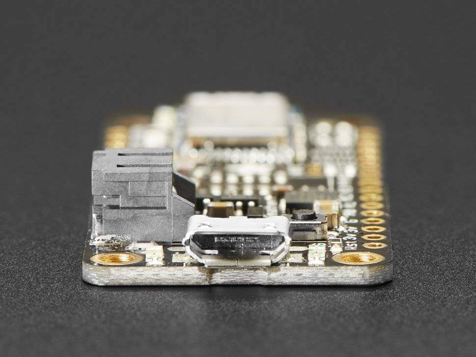 Adafruit Wireless Feather nRF52 Bluefruit LE - nRF52832 Low Energy Board 3406