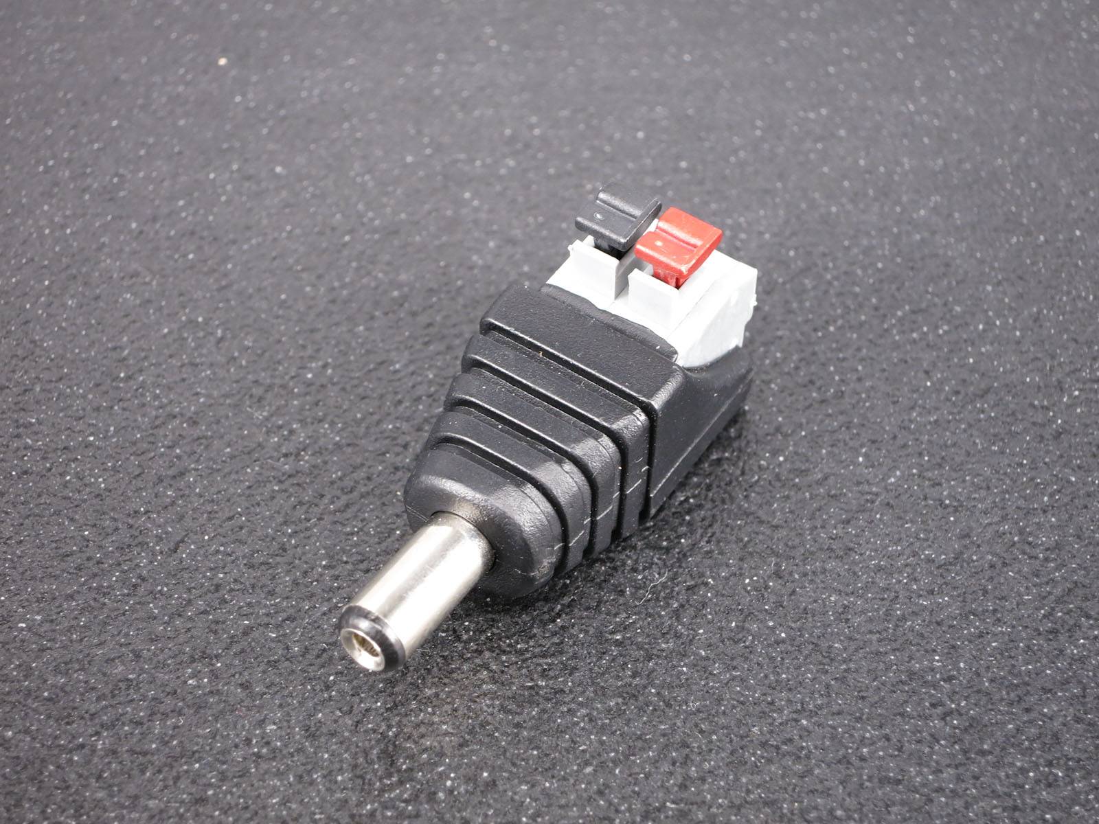 Male Anschlussadapter Adapter DC Stecker - Terminalblock mit Drucktasten 2 Pin s