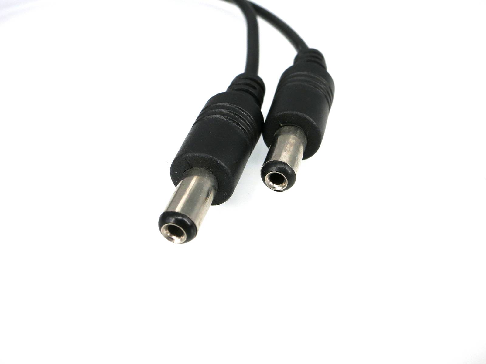 DC Hohlstecker 5,5 x 2,1mm Y-Verteiler 1x Buchse - 2x Stecker DC Kabel für LED S