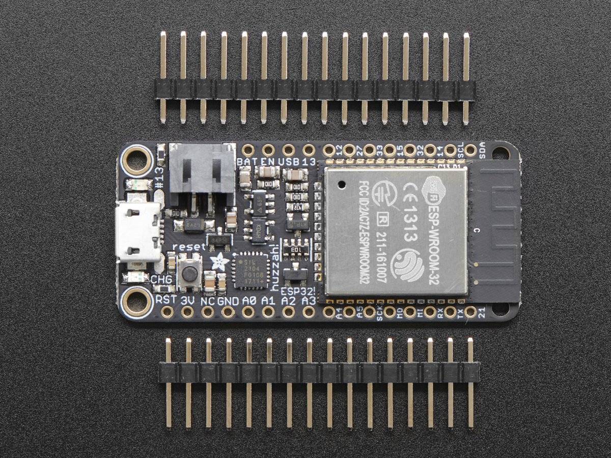 Adafruit Wireless HUZZAH32 - ESP32 WROOM32 Feather Board Arduino IDE
