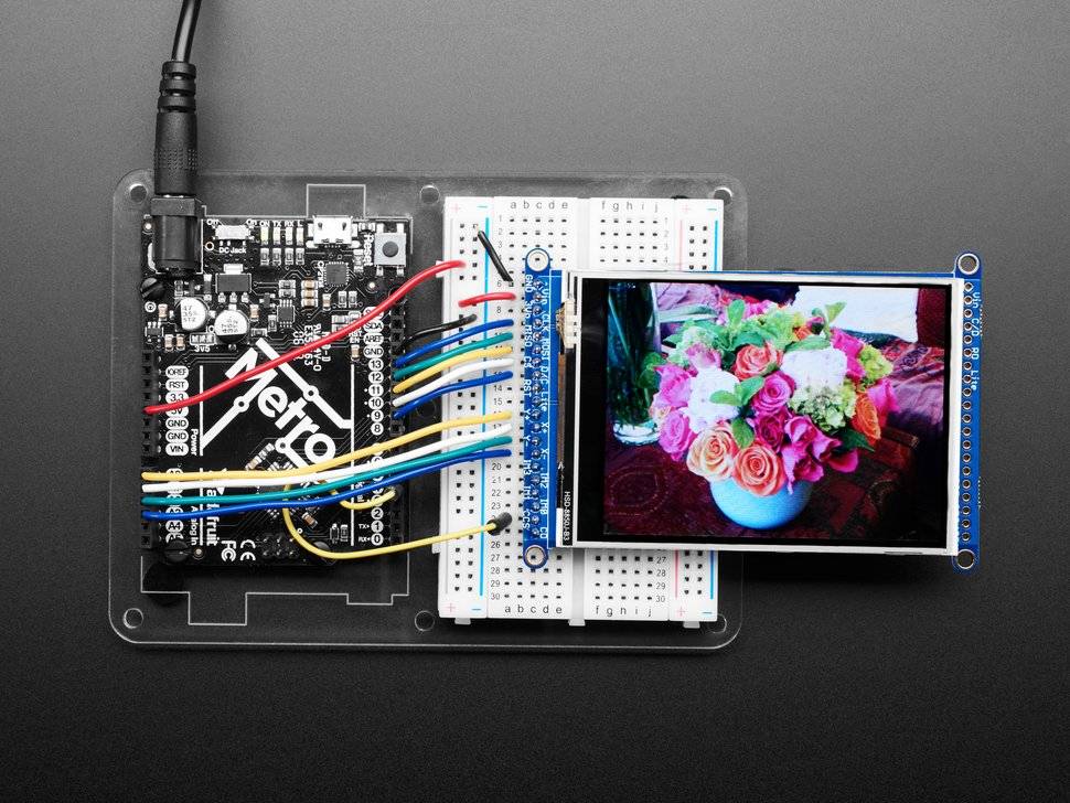 Adafruit 3.2inch Touchscreen TFT LCD Breakout Board with MicroSD Socket 1743