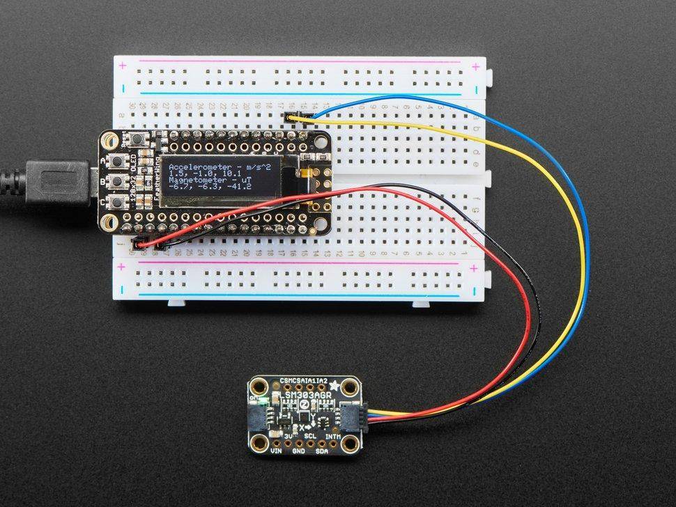 Adafruit LSM303AGR Beschleunigs- und Magnet-Sensor - STEMMA QT Qwiic