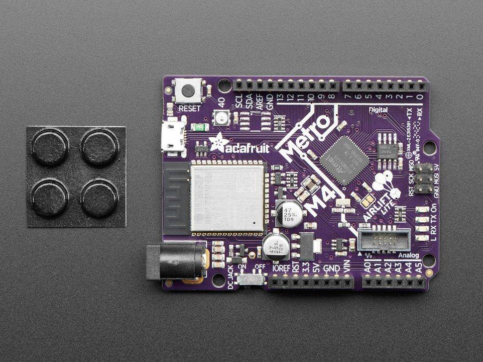 Adafruit Metro M4 Express AirLift (WLAN) - Lite
