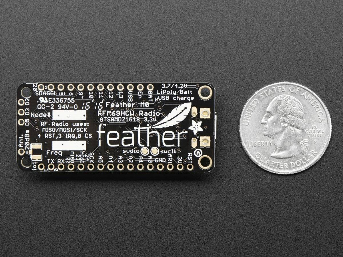 Adafruit Feather M0 RFM69 Packet Radio - 868 or 915 MHz