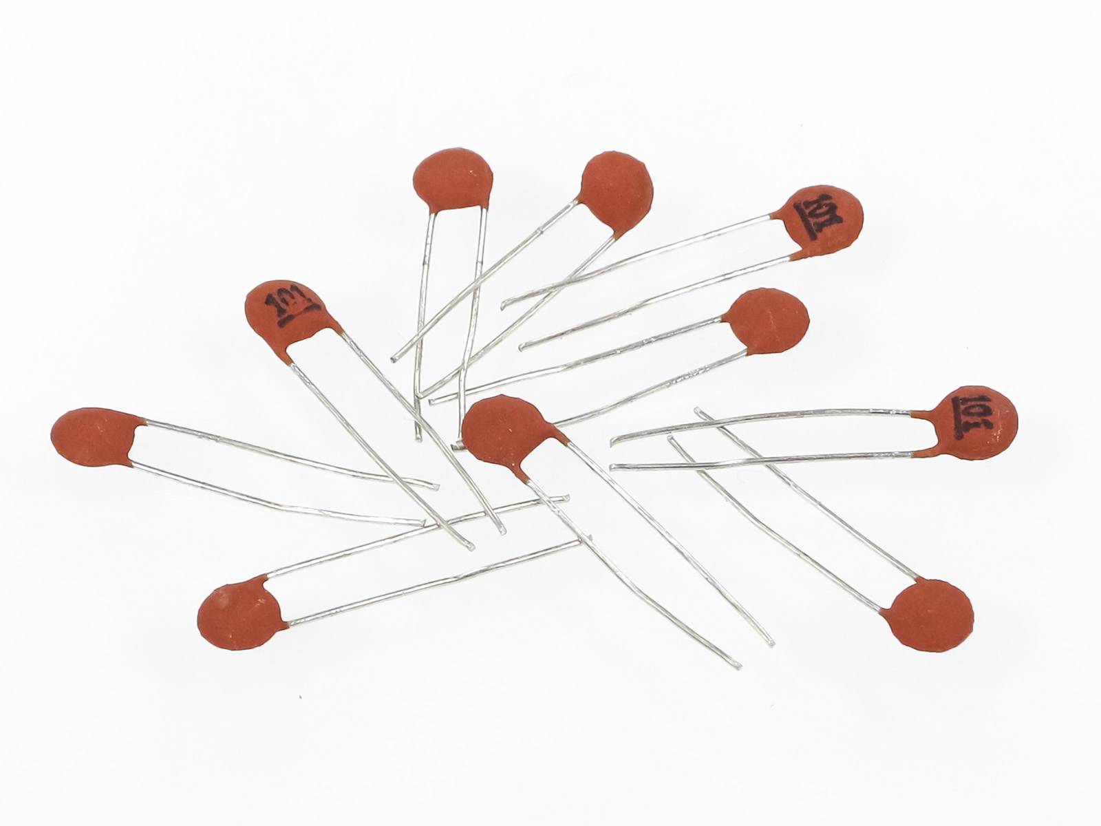 30x10 Keramik Kondensatoren Sortiment 2pF-100nF 30 Werte