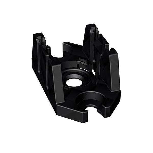 Eine schwarze Kunststoffkomponente mit kantigen Designs und einem zentralen kreisförmigen Loch, höchstwahrscheinlich ein Teil einer größeren mechanischen oder elektronischen Baugruppe.