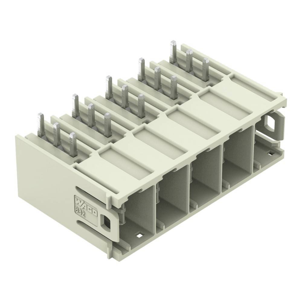 Hellgrauer mehrstiftriger Elektrosteckerblock mit sechs Steckplätzen und Metallkontakten, dargestellt auf weißem Hintergrund.