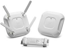 Wireless-Zugangspunkt-Router von oben, von der Seite und von unten gezeigt, mit vier Antennen an einer Einheit angebracht.