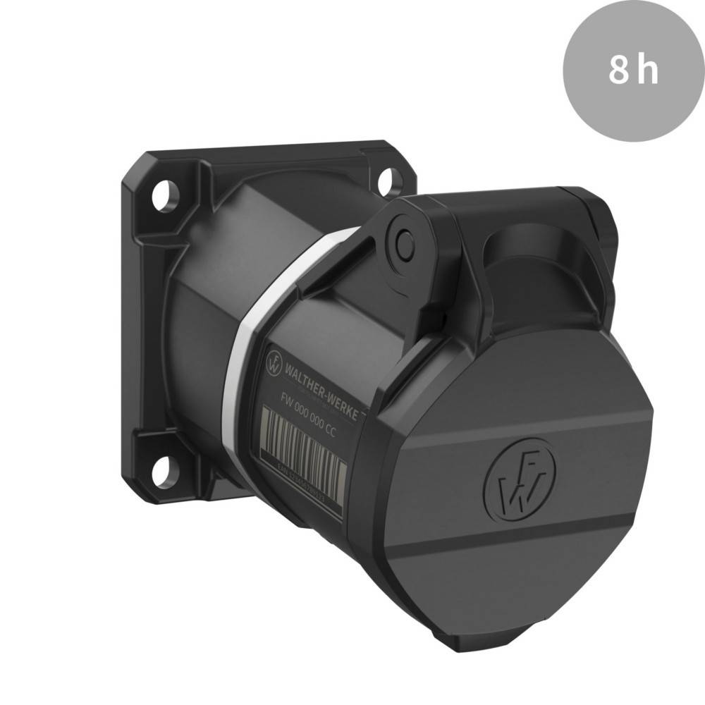 Elektrischer Steckdosenstecker mit einem sechseckigen Design und einem 'W'-Logo. In der oberen rechten Ecke ist '8h' beschriftet.