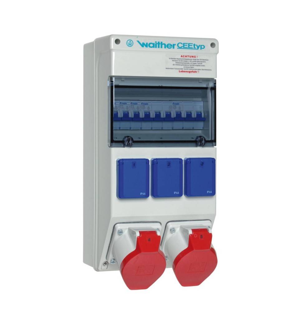Elektrische Schalttafel mit mehreren Steckdosen und Schaltern, beschriftet mit 'Walther CEETyp'. Enthält blaue und rote Steckdosen für verschiedene elektrische Anschlüsse.
