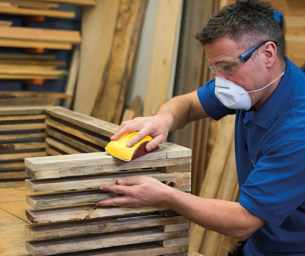 Schleifklotz mit Griffmulden 85 x 150 mm inkl. Schleifblätter