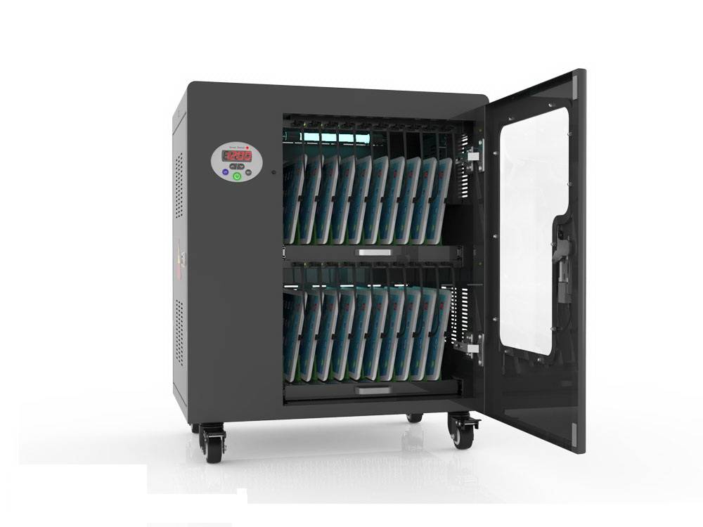 Good Connections - Wagen (synchronisieren, laden und unter UV-Licht reinigen)